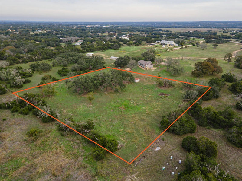 9050 Tract 3 Ranch Road 1869 — exterior