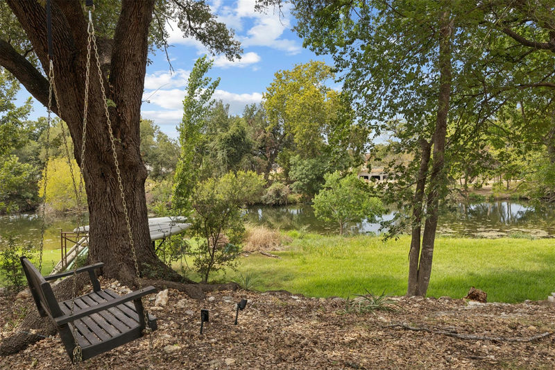 1800 Brushy Bend Dr — exterior