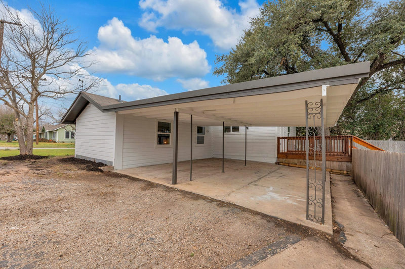 1709 Cecelia St — exterior