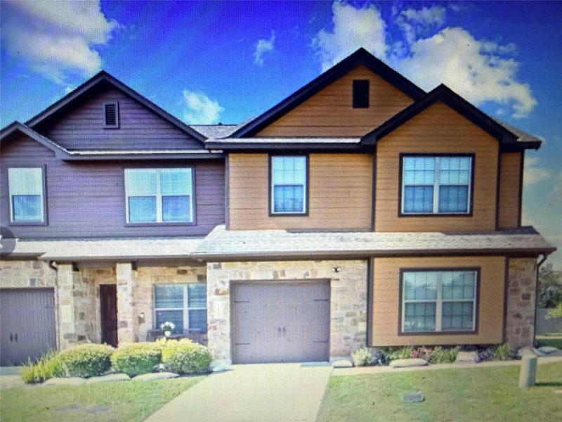 11409 Lost Maples Trl #11409 — exterior