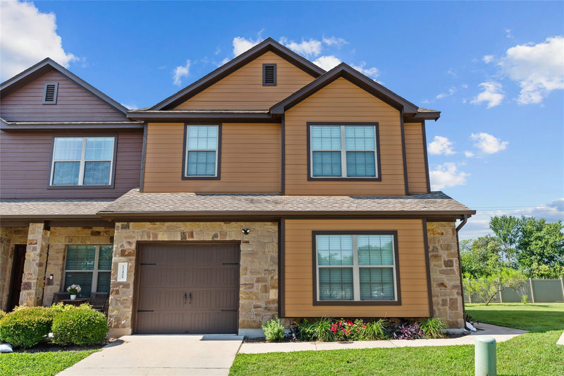 11409 Lost Maples Trl #11409 — exterior