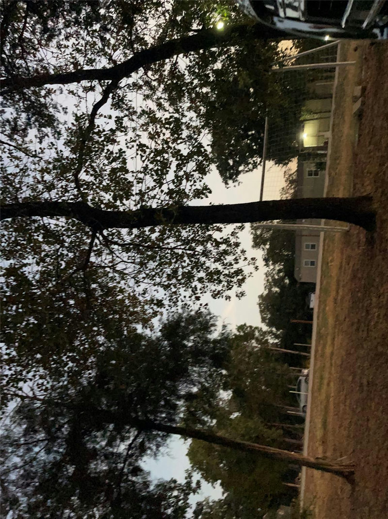 103 Azalea Ave — exterior