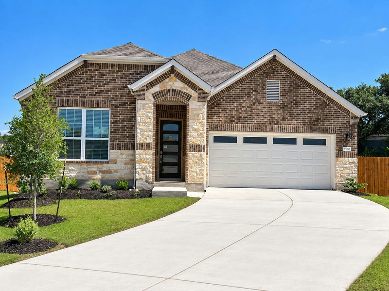 2100 Magnolia Hill Dr — exterior