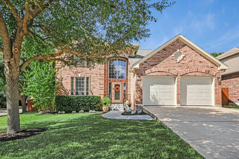 2900 Grimes Ranch Rd — exterior