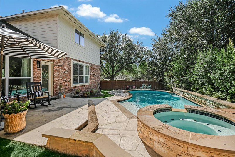 2900 Grimes Ranch Rd — exterior