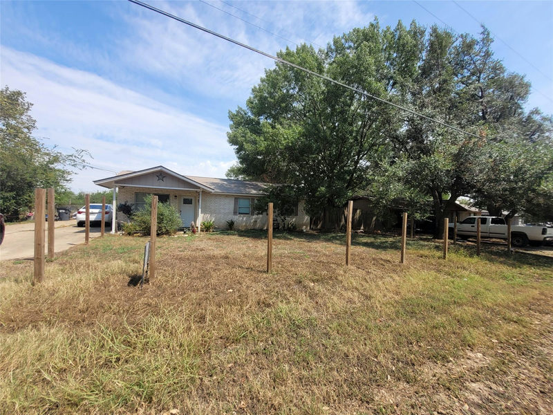 134 Whispering Pines Dr — exterior