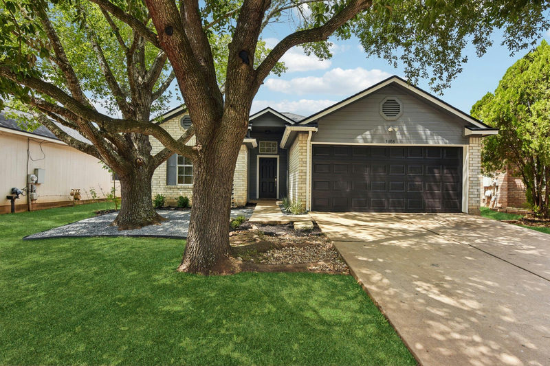 3608 DENEHOE Cv — exterior