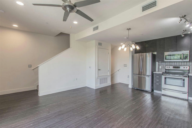 604 N Bluff Dr #155 — exterior