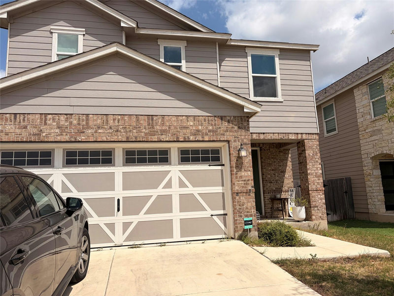 1007 Brambles Dr — exterior