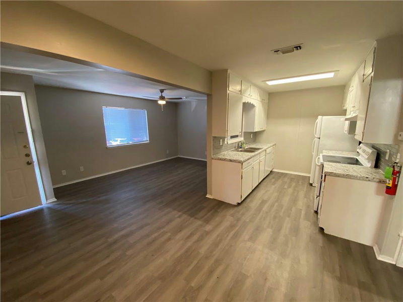 1053 Linde Ave #1053 — exterior