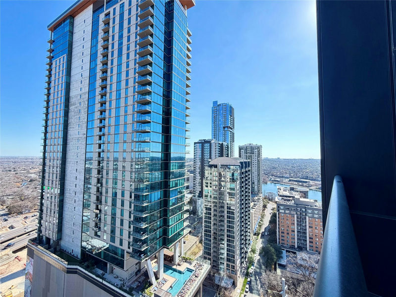 70 Rainey St #2203 — exterior