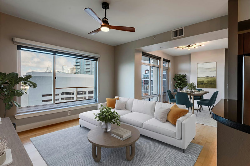 603 Davis St #1201 — exterior