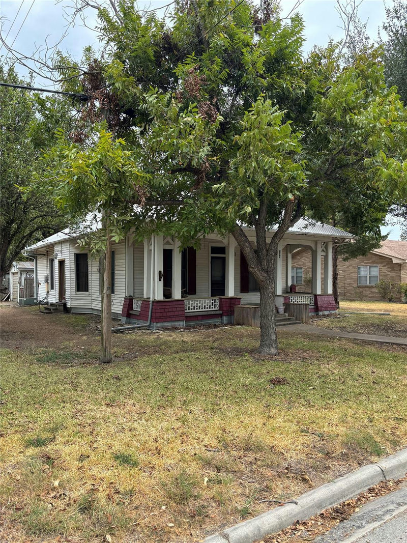 201 S Rio Grande St — exterior