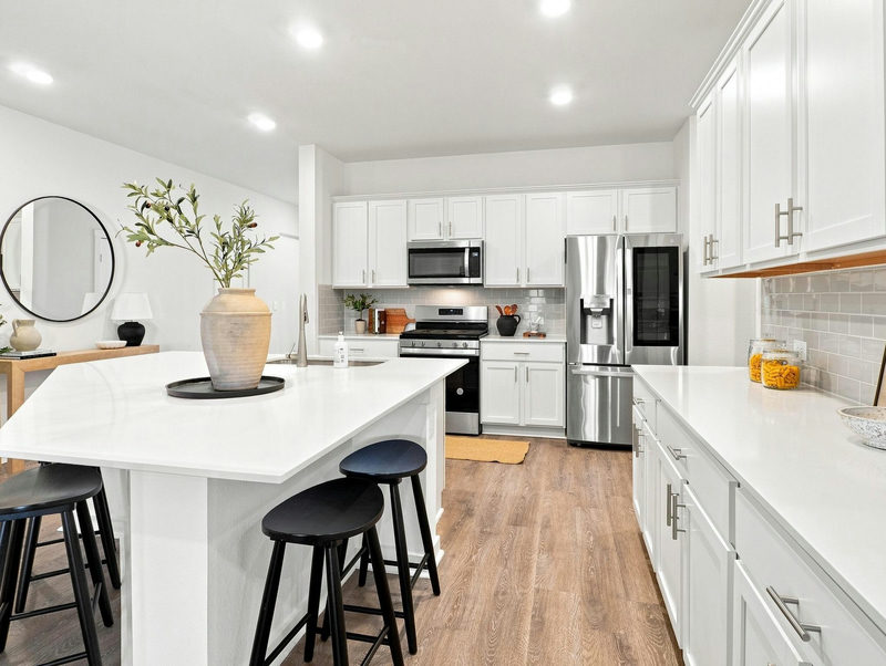 7403 Sagira Path — exterior