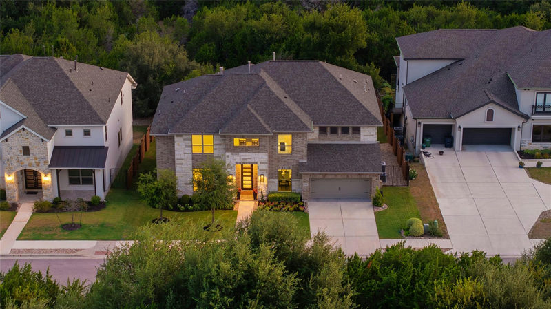 125 Rosadi Cv — exterior