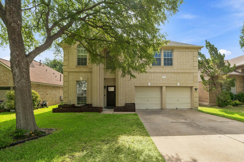 1905 White Oak Loop — exterior