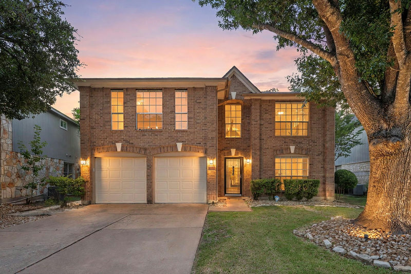2608 Buckeye Trl — exterior