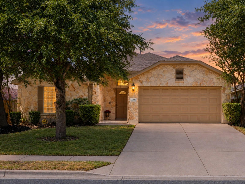 4498 Heritage Well Ln — exterior