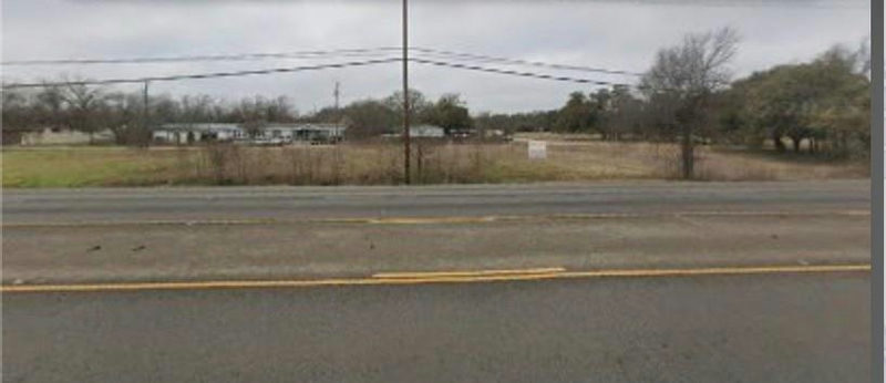 2309 N Bell Blvd — exterior
