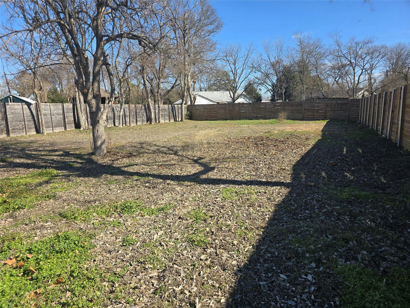 TBD Lexington Rd — exterior