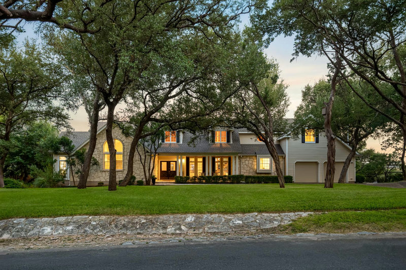 705 Windsong Trl — exterior