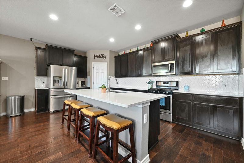 160 Thornless Cir — exterior
