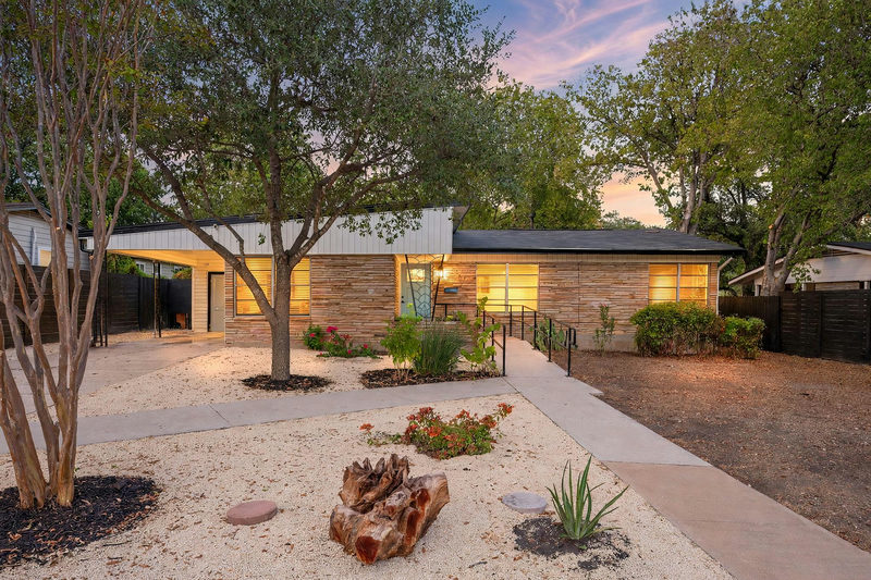 1418 Larkwood Dr — exterior