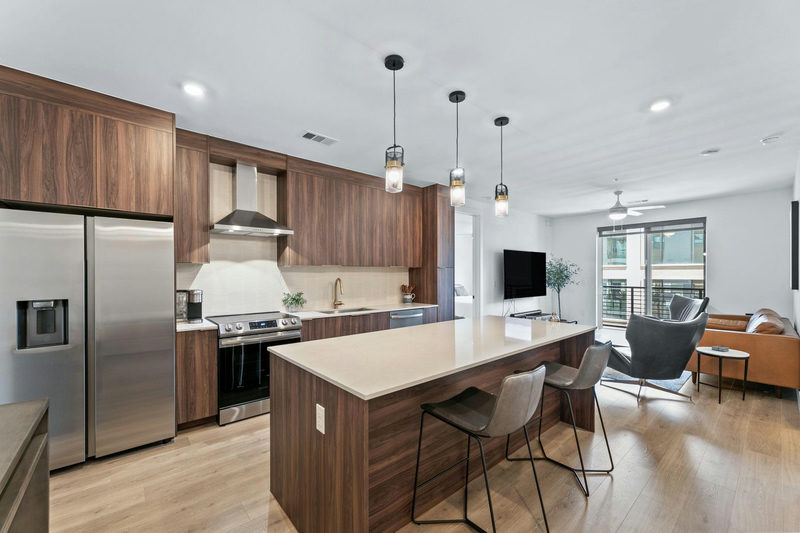 1701 Simond Ave #407 — exterior