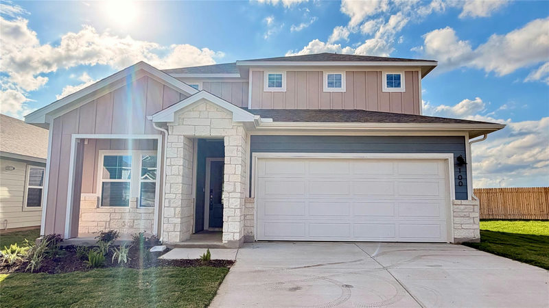 100 Woodbrook Dr — exterior