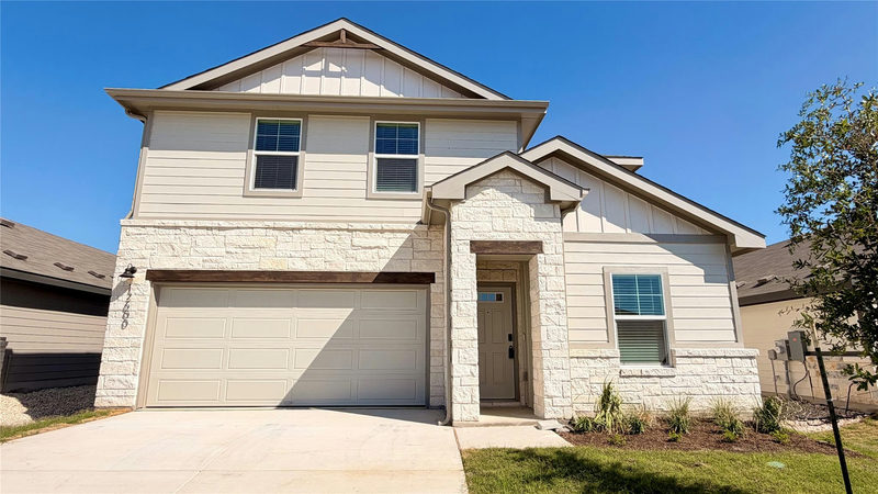 12600 Saint Thomas Dr — exterior