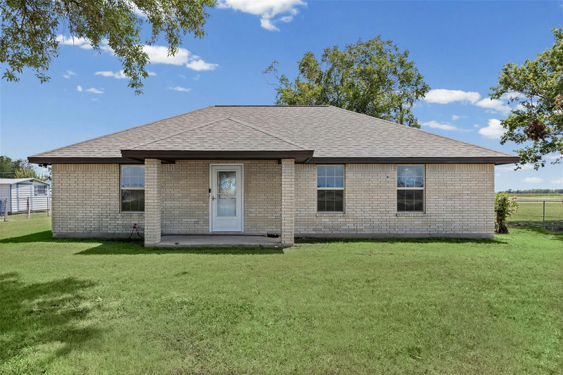403 County View Rd — exterior