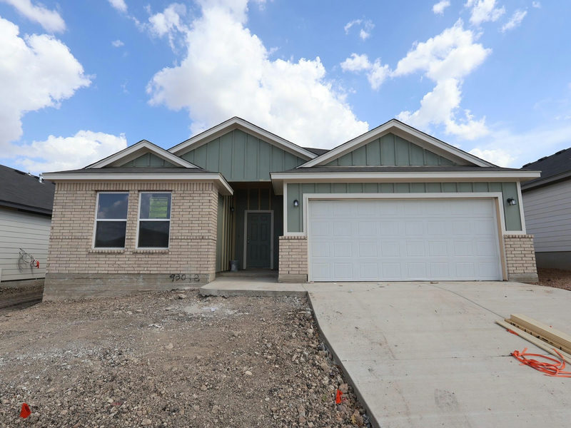9309 Furman Dr — exterior