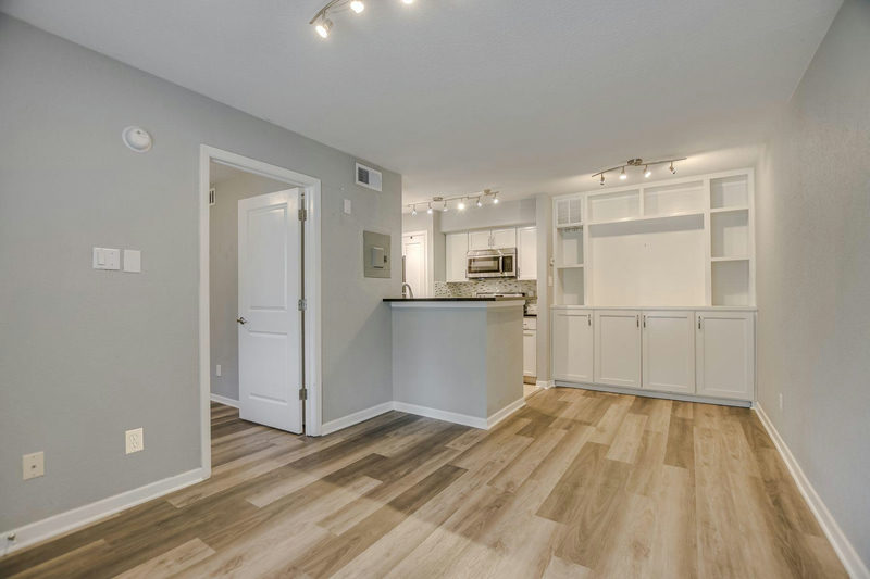 3204 Menchaca Rd #313 — exterior