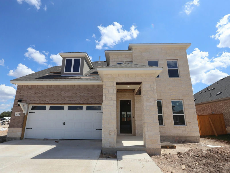134 Leland Ave — exterior