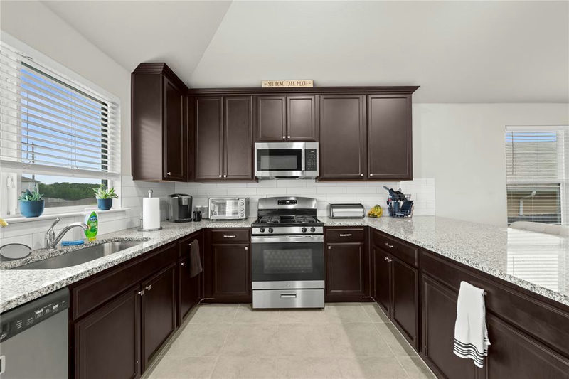 11512 Milano Dr — exterior