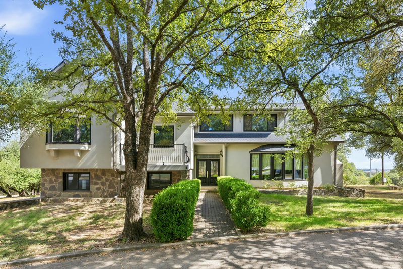 601 Winding Oak Dr — exterior