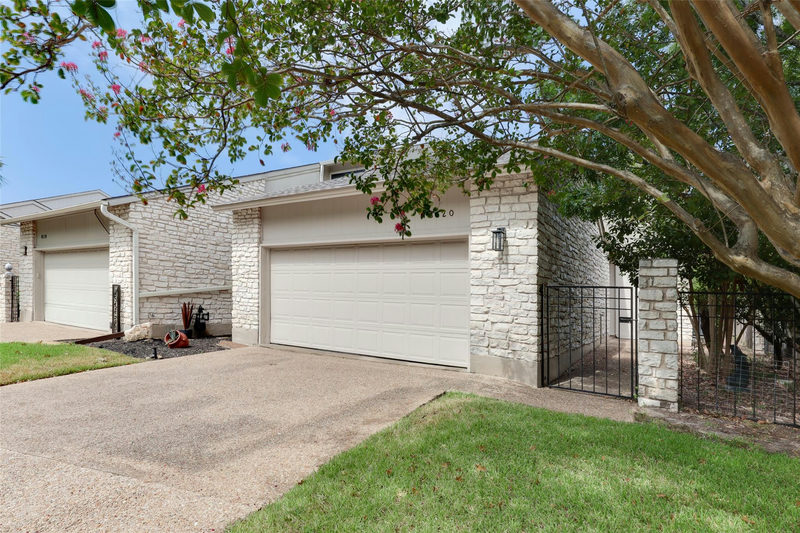 8120 Meandering Way — exterior