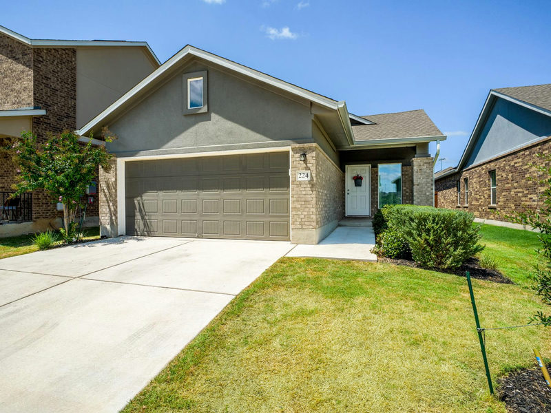 224 Grey Slate Ave — exterior