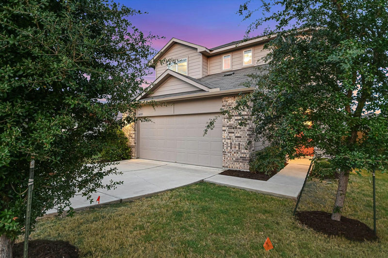 14009 Heidhorn Dr — exterior