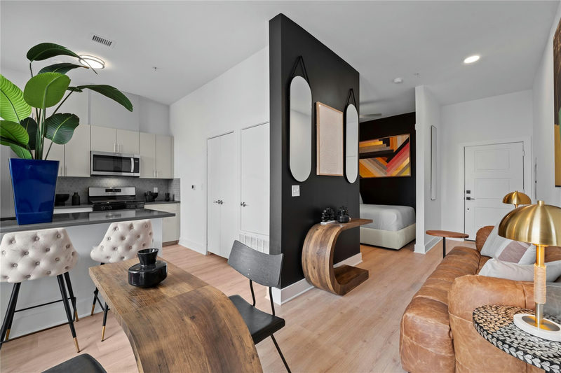 3900 Berkman Dr #312 — exterior