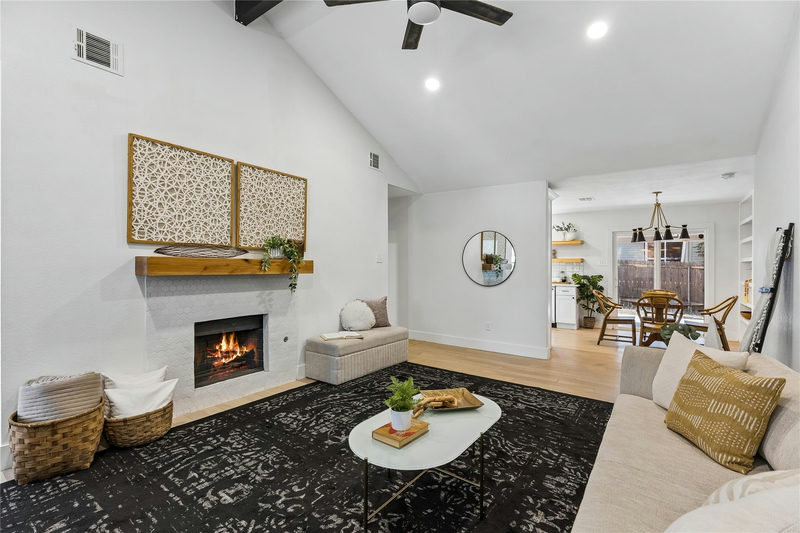 7901 SEMINARY RIDGE Dr — exterior