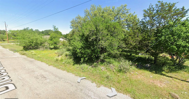 TBD (421) Bluebonnet Dr — exterior