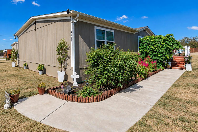 367 Margarita Dr — exterior