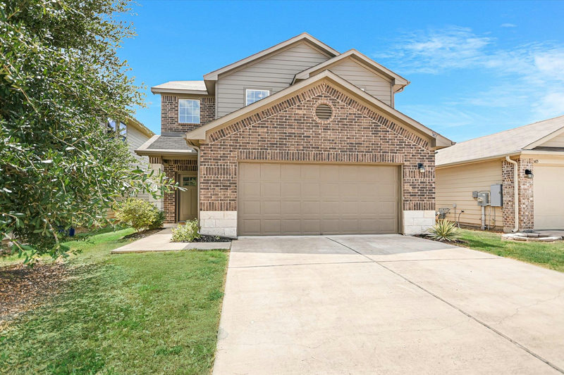 3417 Couch Dr — exterior