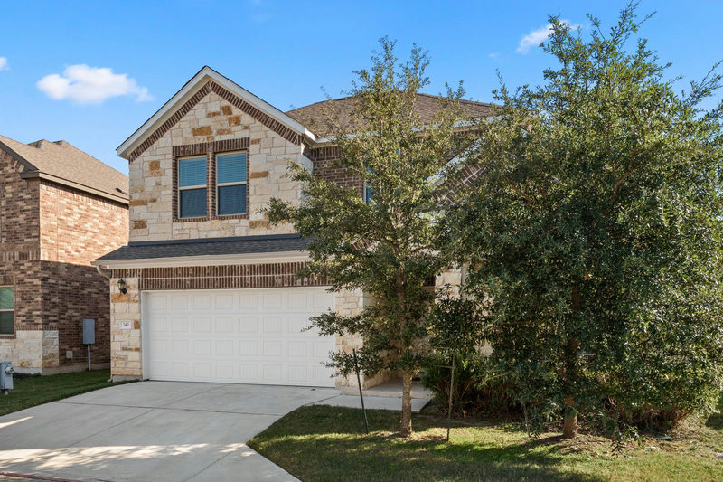 740 Aliso Trl — exterior