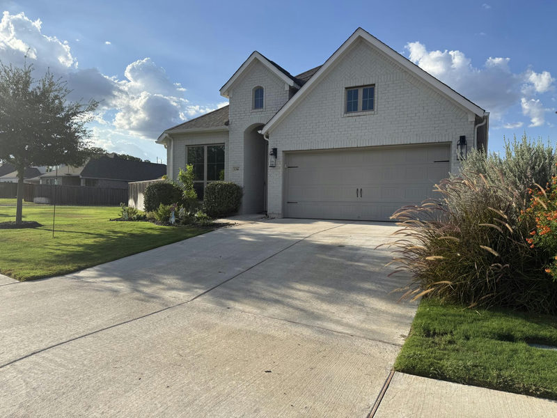 136 Ironbark Bnd — exterior