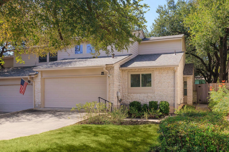 9518 Topridge Dr #21 — exterior