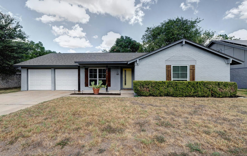 1414 Manford Hill Dr — exterior