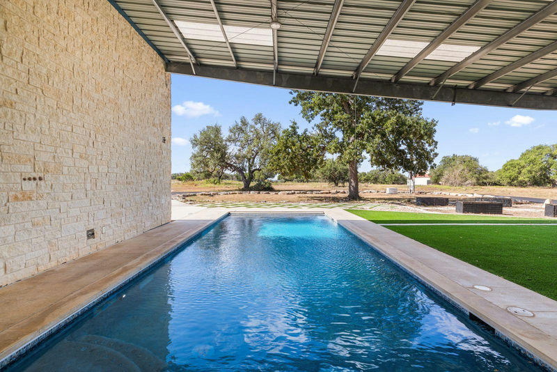 131 S Tailwind Dr — exterior