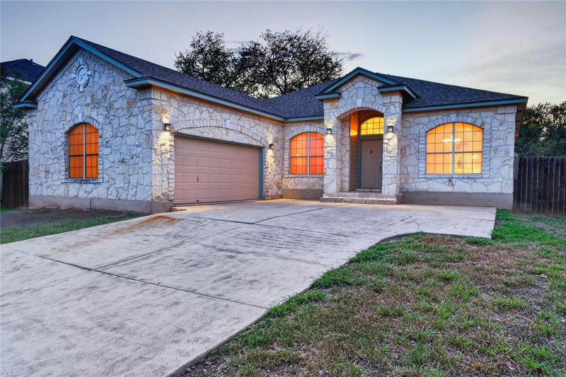 8700 Neider Dr — exterior